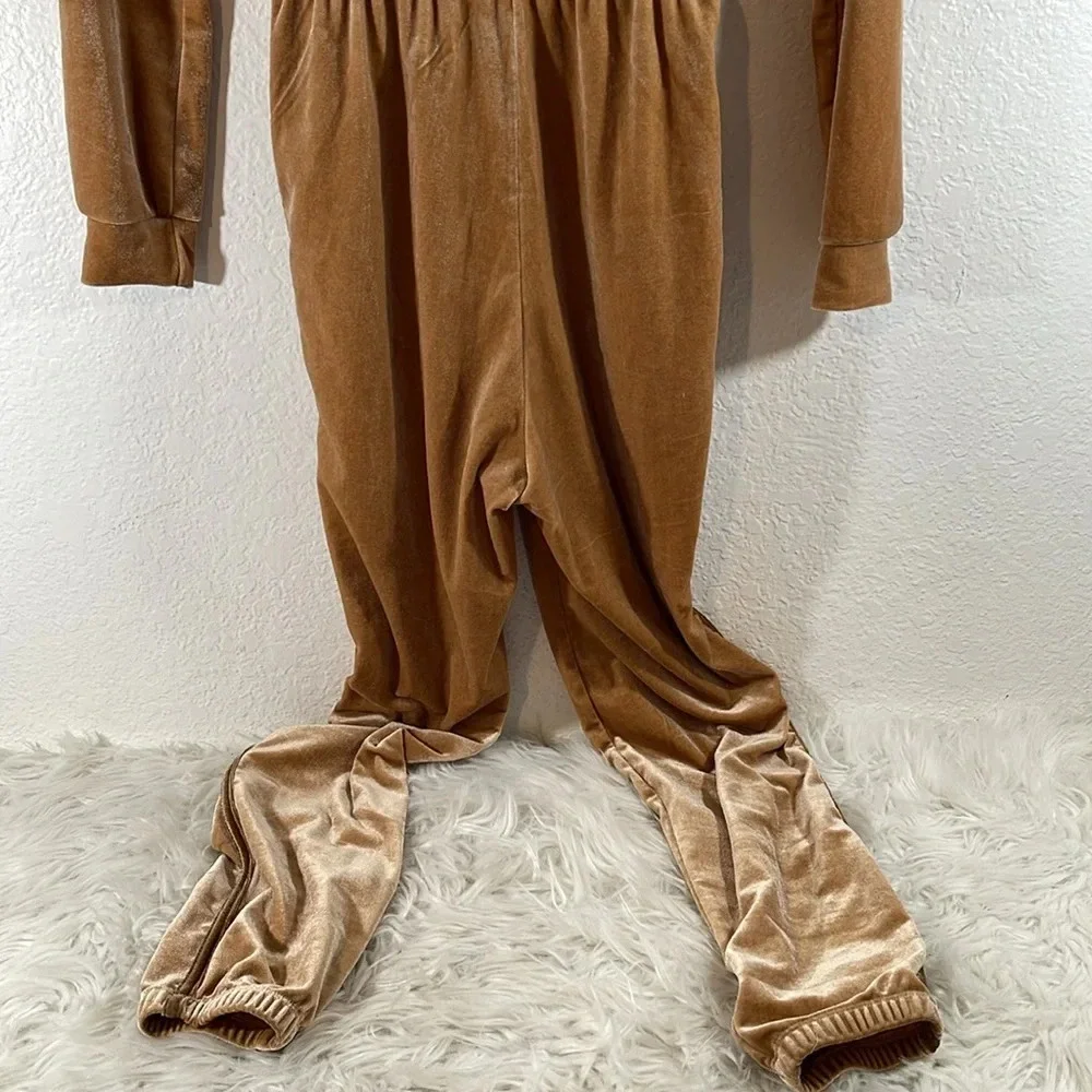 FOREVER 21 Striped Velvet Jumpsuit with Pockets Size Small - Picture 9 of 13